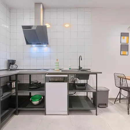 Basarrate Self Check In Daire