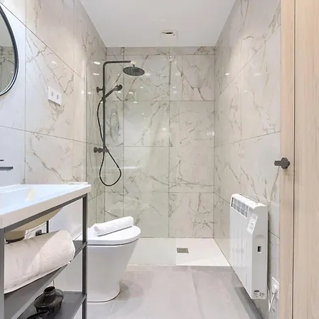 Basarrate Self Check In Daire